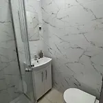 Kamienica Hostel *